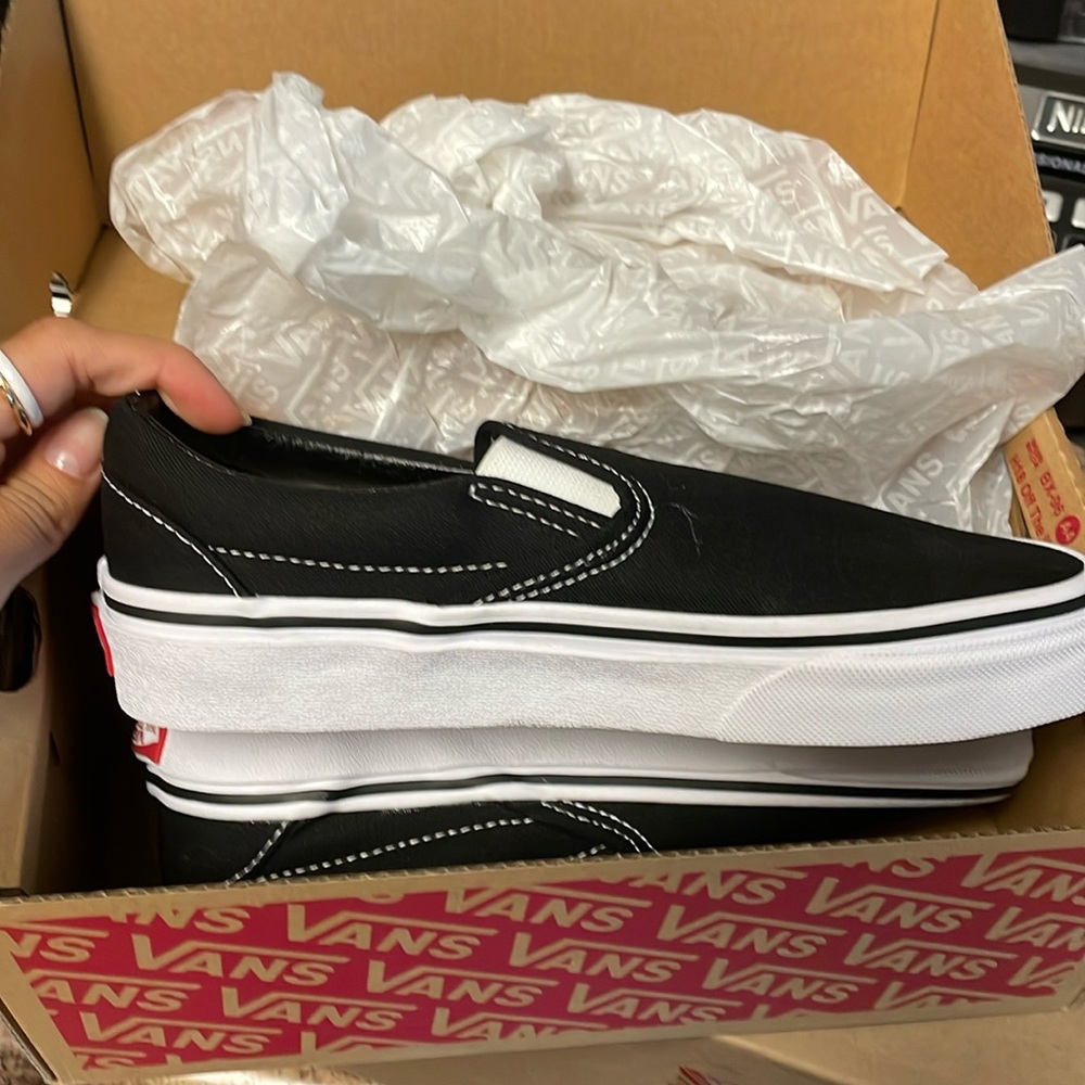 Brand new classic Van slip ons
